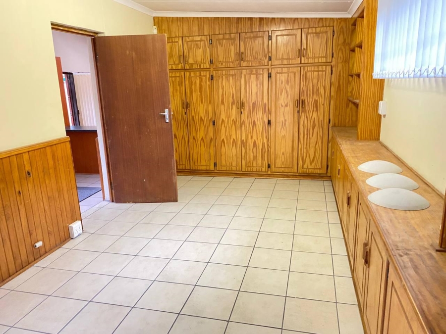 4 Bedroom Property for Sale in Westdene Free State